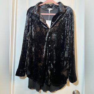 🦋 NWT Jessica Simpson Black oversized Velvet Button Down Shirt size large